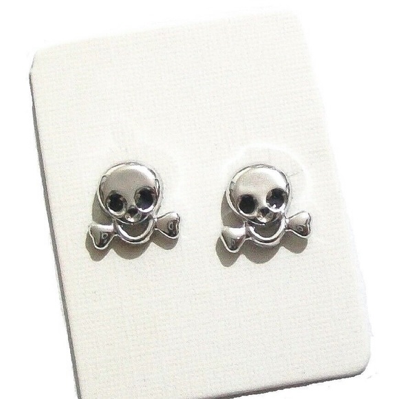 Any 4/$25! Silver Skull & Cross Bone Magnetic (Non-Pierced) Earrings - Picture 2 of 7